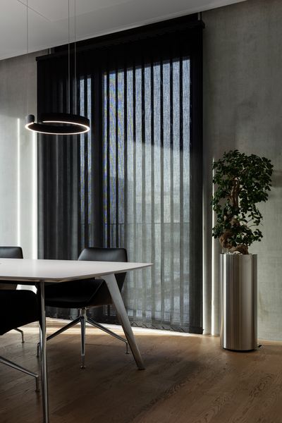 Sistemas de bandas verticales, SG 2960, Colorama 2, Office, Bern, Switzerland